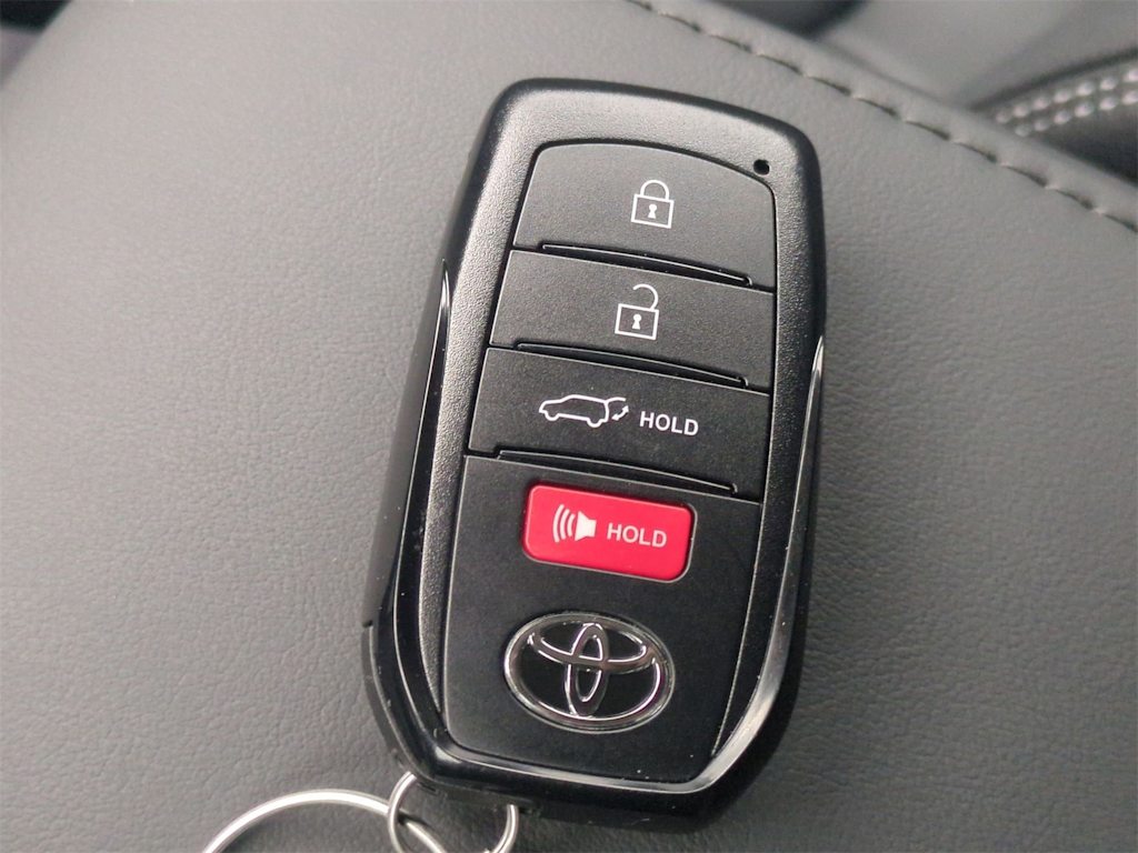 Thumbnail: 2026 Toyota Corolla Cross - 36