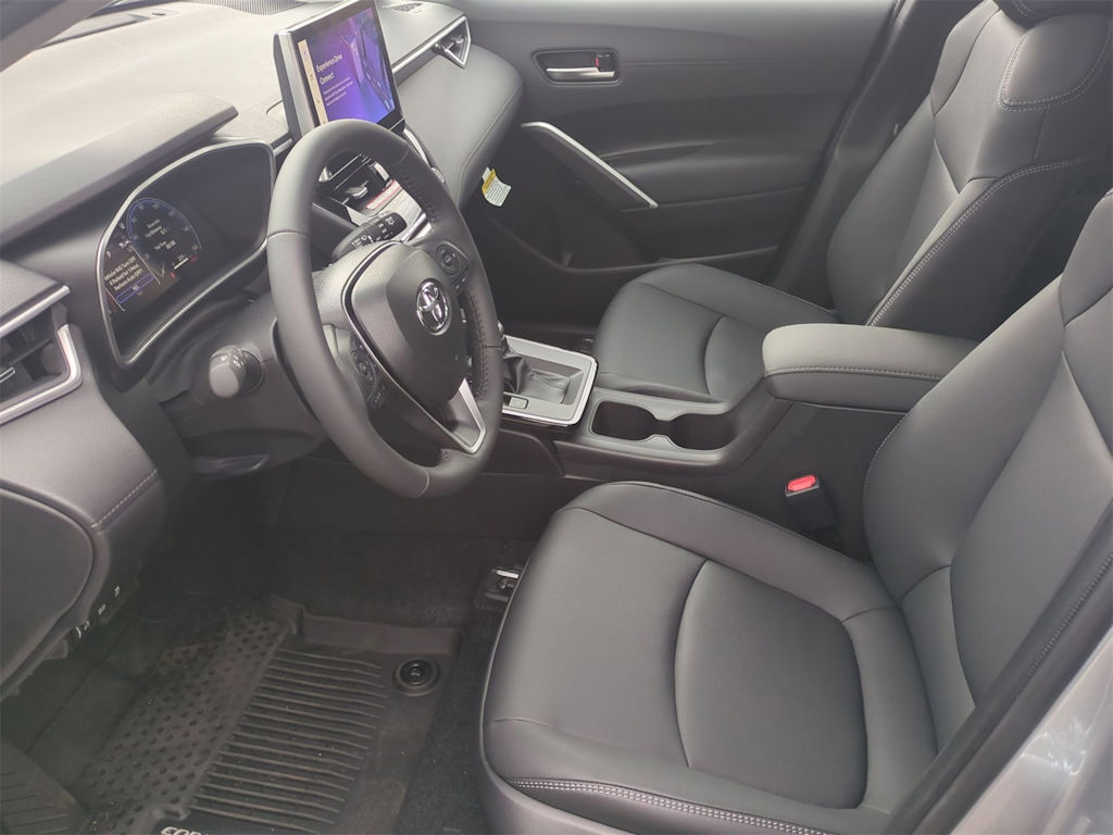 Thumbnail: 2026 Toyota Corolla Cross - 10