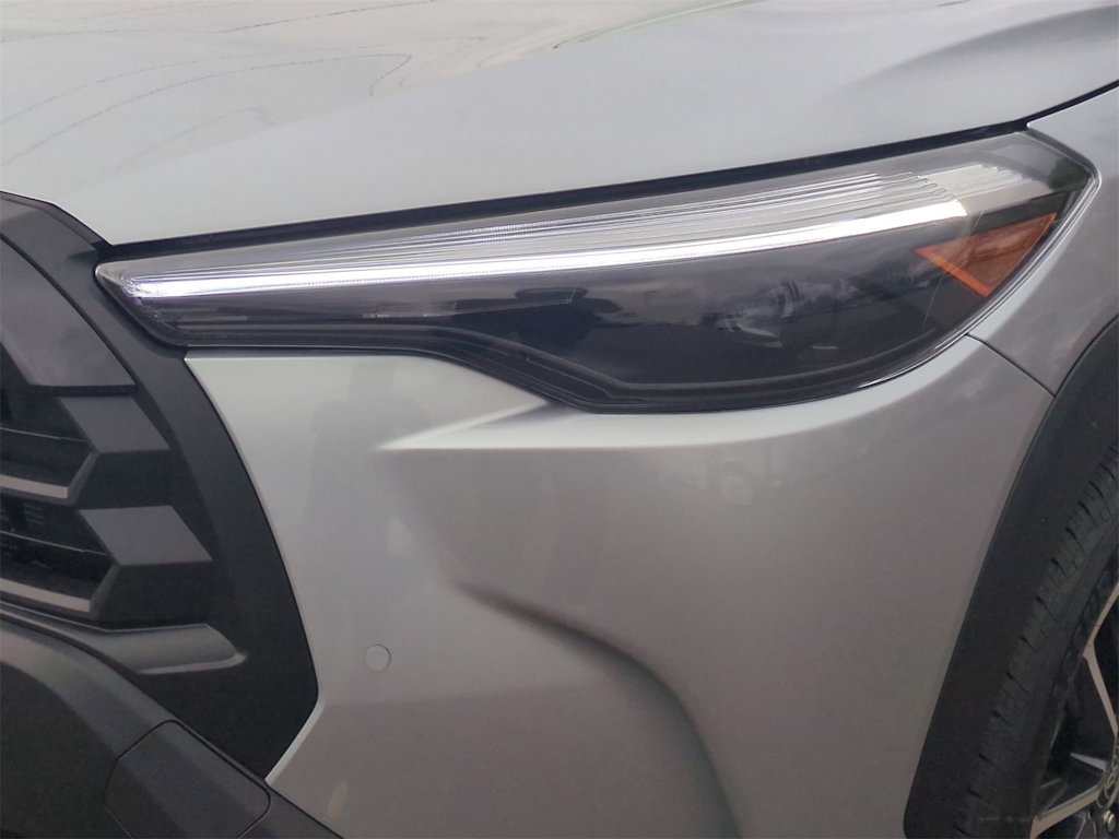 Thumbnail: 2026 Toyota Corolla Cross - 24