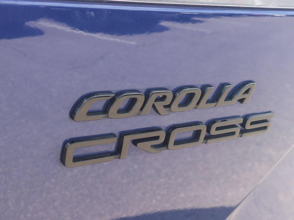 Thumbnail: 2024 Toyota Corolla Cross - 24