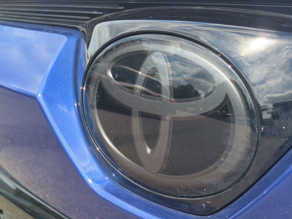 Thumbnail: 2024 Toyota Corolla Cross - 7