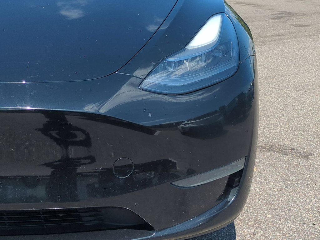 Thumbnail: 2023 Tesla Model Y - 21