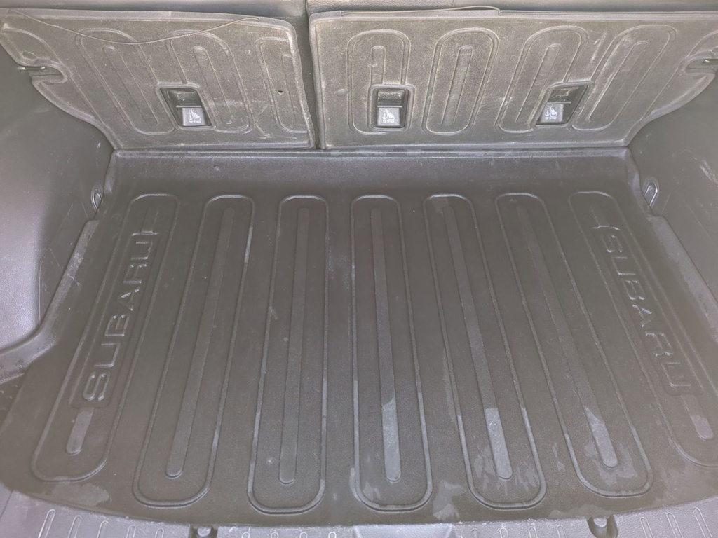 Thumbnail: 2014 Subaru XV Crosstrek - 17