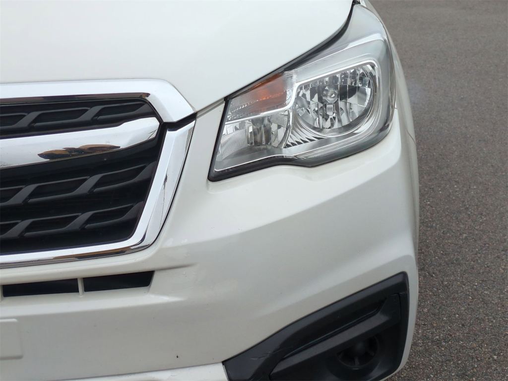 2017 Subaru Forester 2.5i 24
