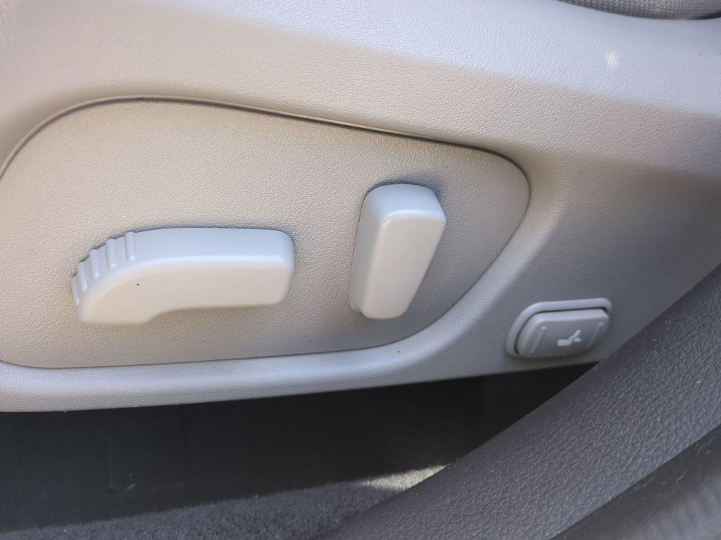 Thumbnail: 2014 Subaru Forester - 25
