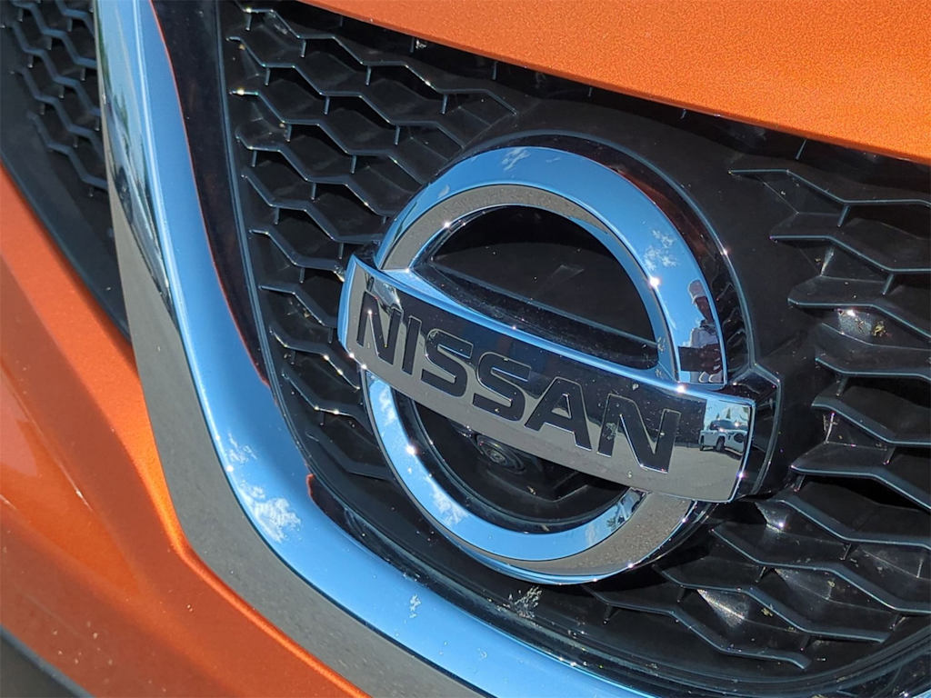 Thumbnail: 2017 Nissan Rogue Sport - 7