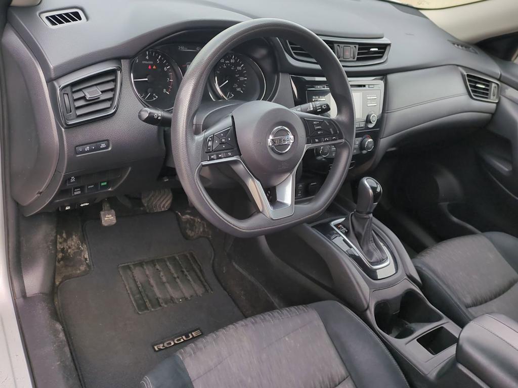 Thumbnail: 2017 Nissan Rogue - 2