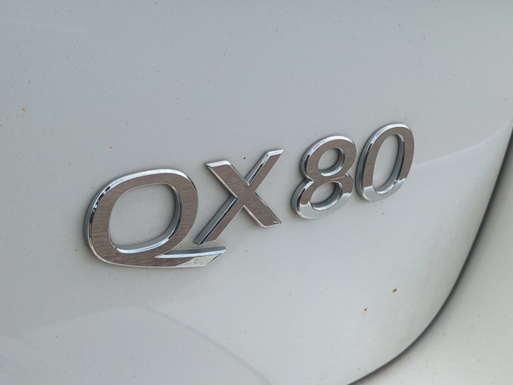 Thumbnail: 2021 INFINITI QX80 - 24