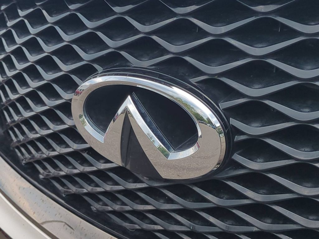 Thumbnail: 2021 INFINITI QX80 - 7