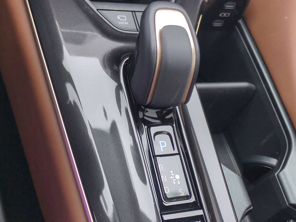 Thumbnail: 2025 Toyota Crown Signia - 15