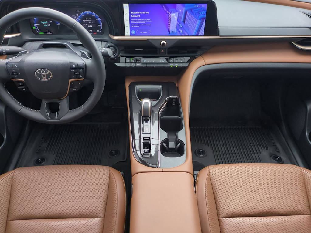 Thumbnail: 2025 Toyota Crown Signia - 9