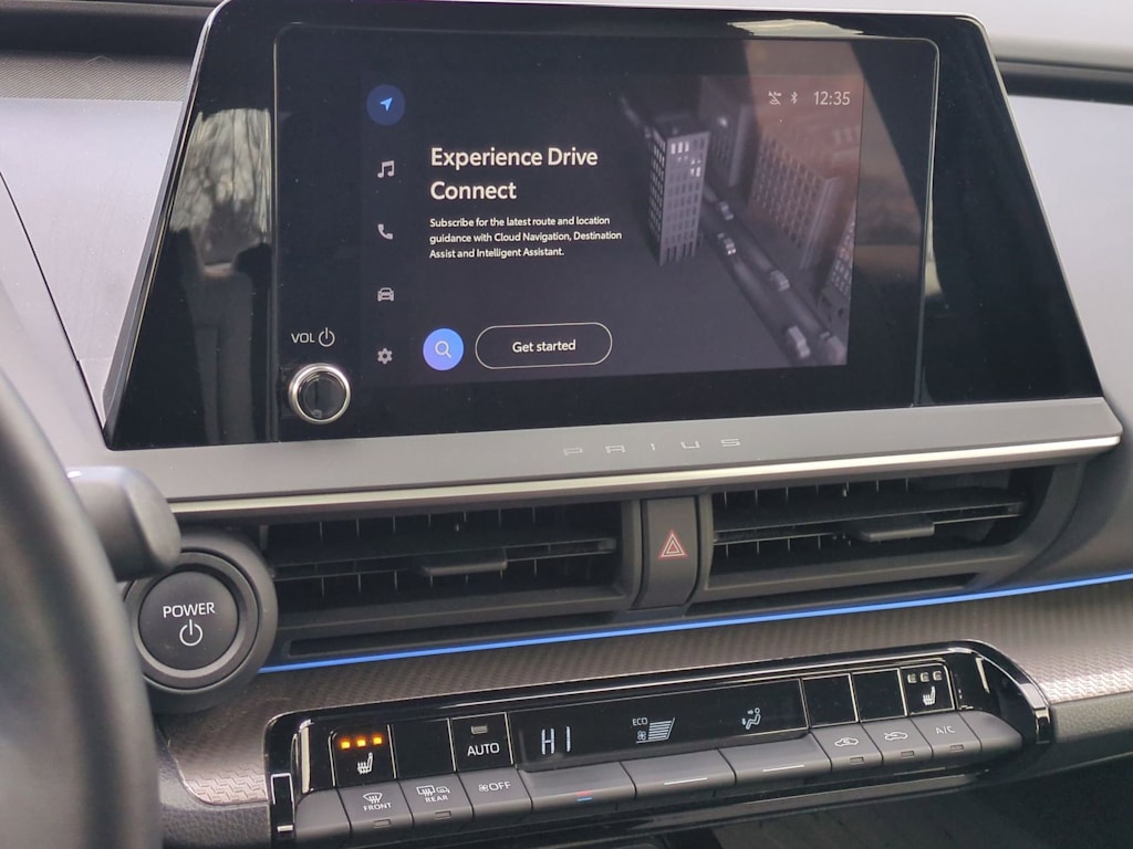 Thumbnail: 2024 Toyota Prius - 31