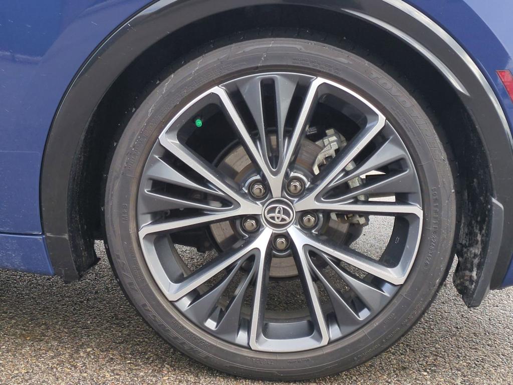 Thumbnail: 2024 Toyota Prius - 8