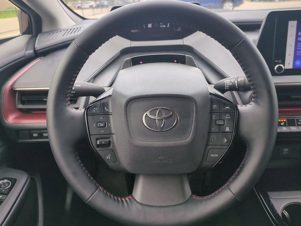 Thumbnail: 2023 Toyota Prius Prime - 13