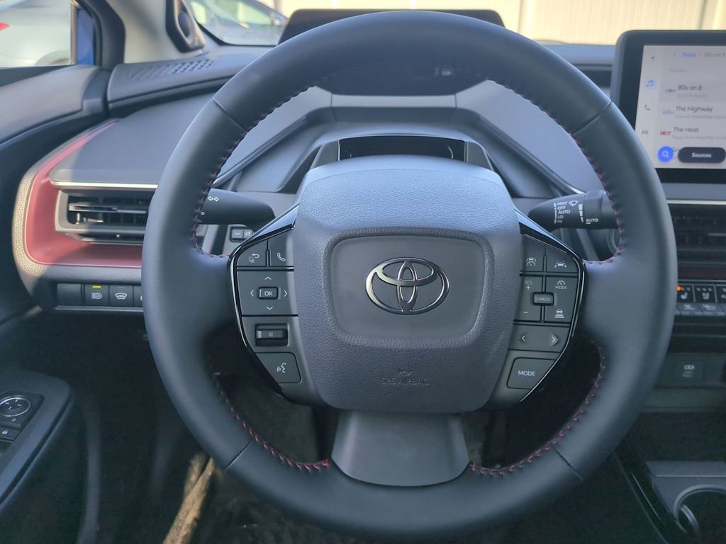 Thumbnail: 2026 Toyota Prius v - 13