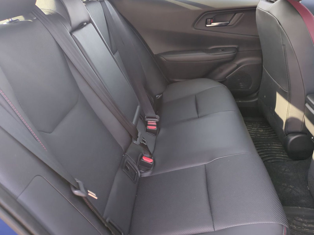 Thumbnail: 2026 Toyota Prius v - 28