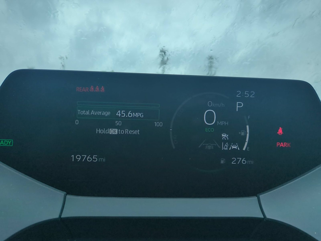 Thumbnail: 2024 Toyota Prius - 34