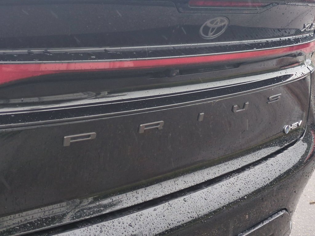 Thumbnail: 2024 Toyota Prius - 25