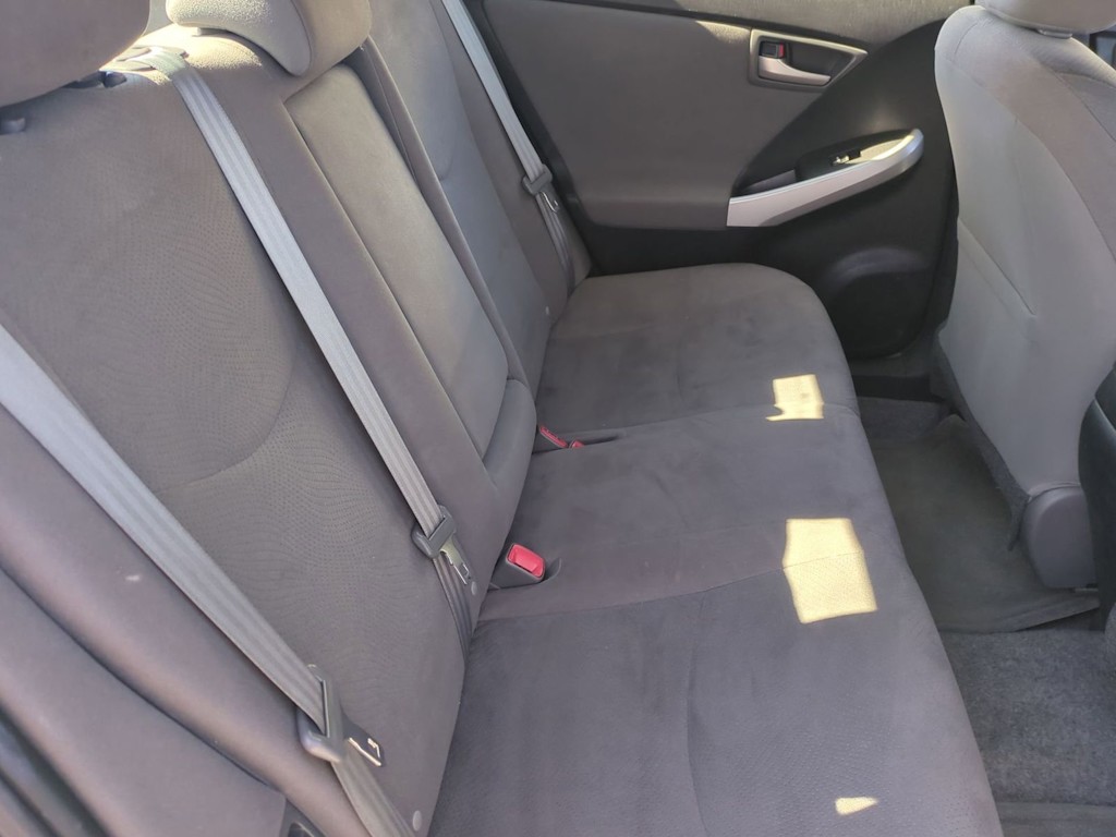 Thumbnail: 2015 Toyota Prius - 26