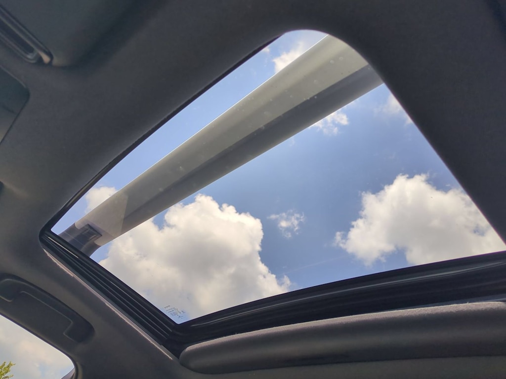 Thumbnail: 2021 Toyota Corolla - 27