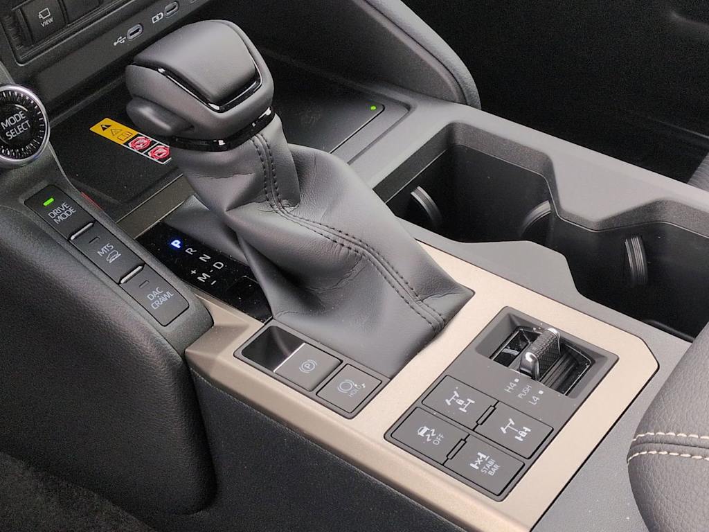 Thumbnail: 2026 Toyota Land Cruiser - 38