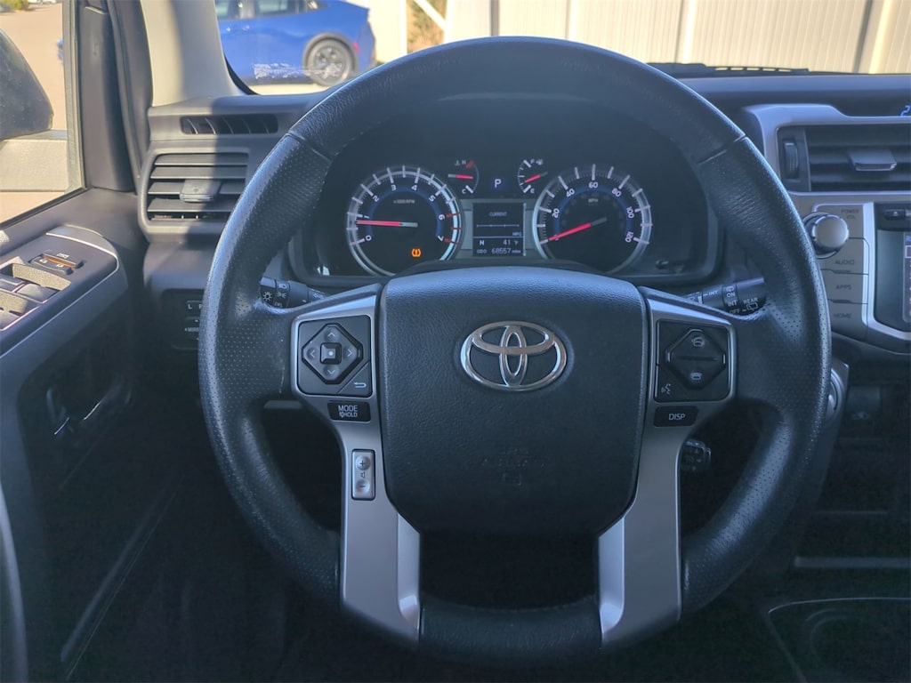 Thumbnail: 2019 Toyota 4Runner - 13