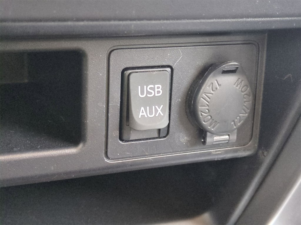 Thumbnail: 2019 Toyota 4Runner - 35