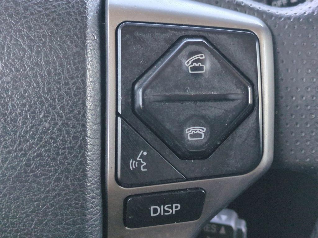 Thumbnail: 2019 Toyota 4Runner - 30