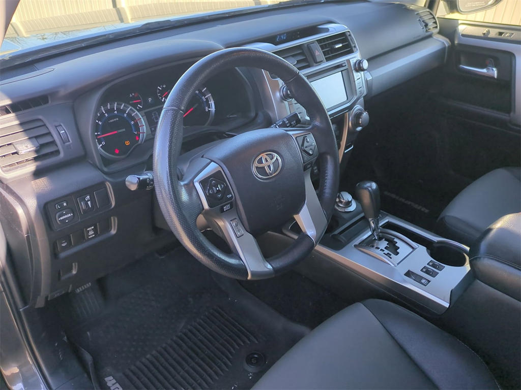 Thumbnail: 2019 Toyota 4Runner - 2