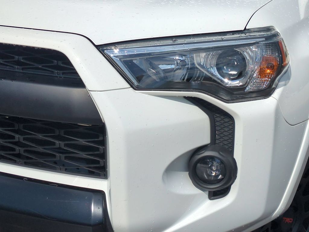 Thumbnail: 2023 Toyota 4Runner - 25