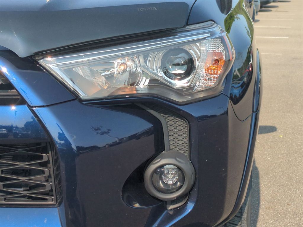 2023 Toyota 4Runner SR5 23