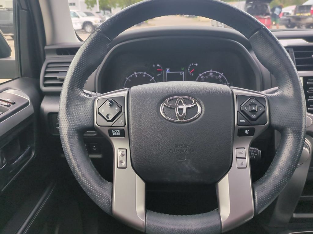 Thumbnail: 2023 Toyota 4Runner - 29