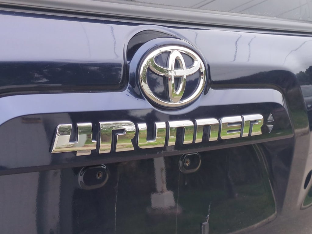 Thumbnail: 2023 Toyota 4Runner - 23
