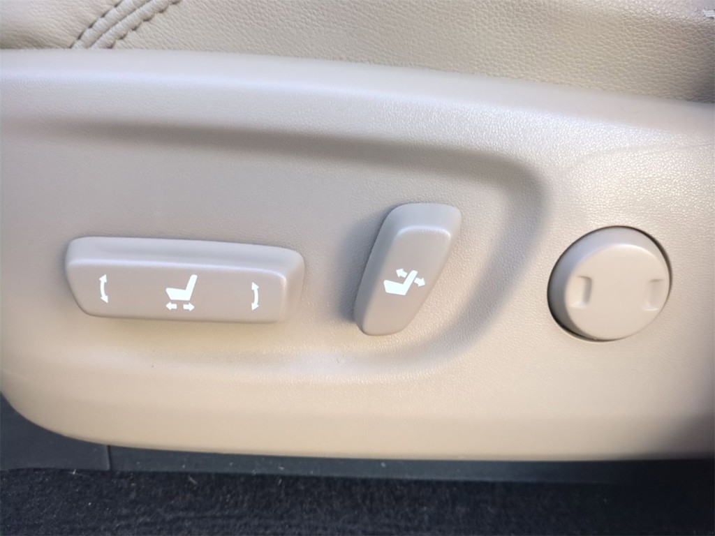 Thumbnail: 2023 Toyota 4Runner - 27