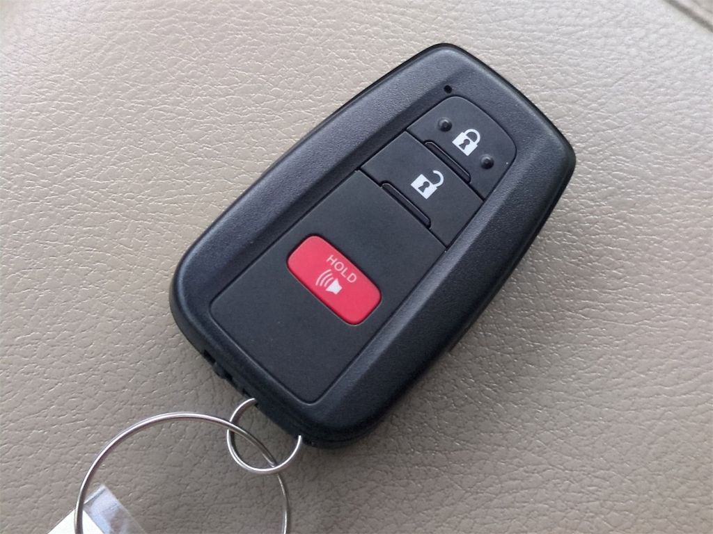 Thumbnail: 2023 Toyota 4Runner - 19