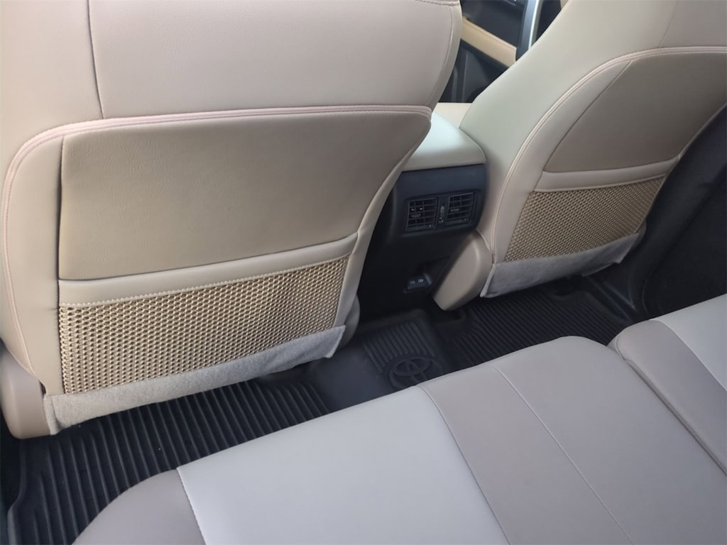 Thumbnail: 2023 Toyota 4Runner - 28