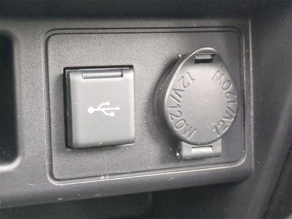 Thumbnail: 2022 Toyota 4Runner - 36