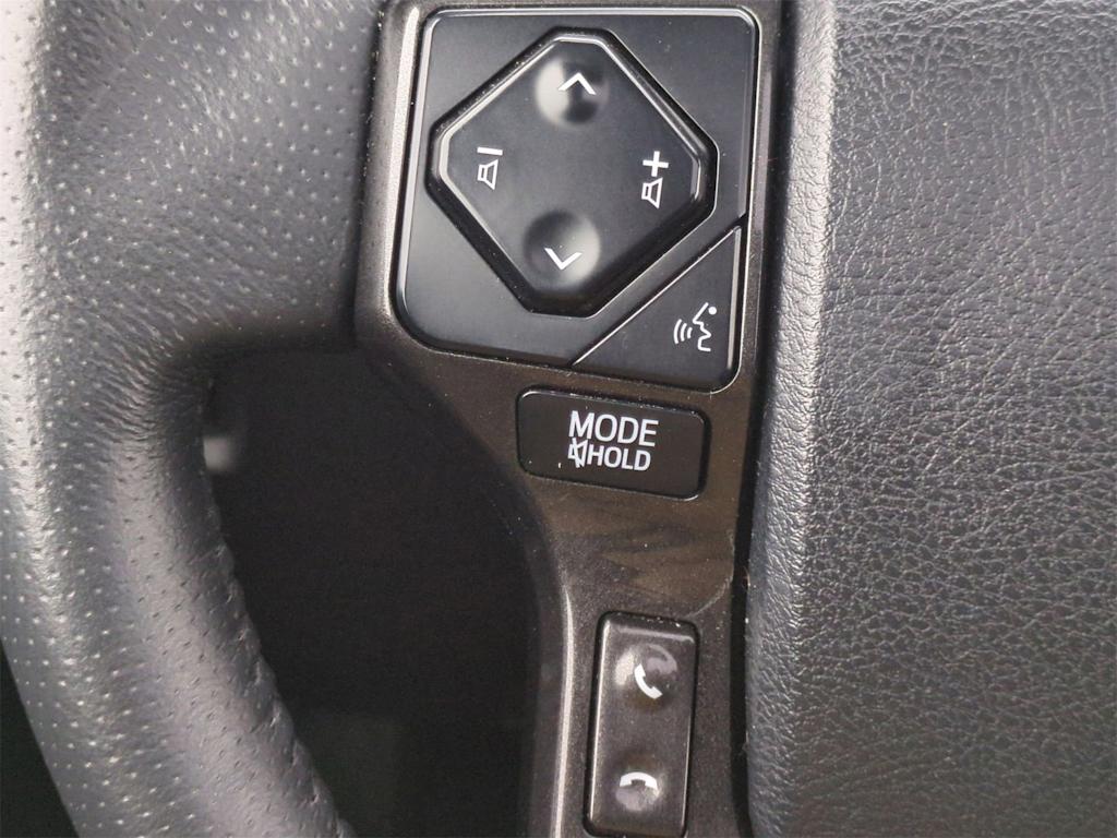 Thumbnail: 2022 Toyota 4Runner - 31