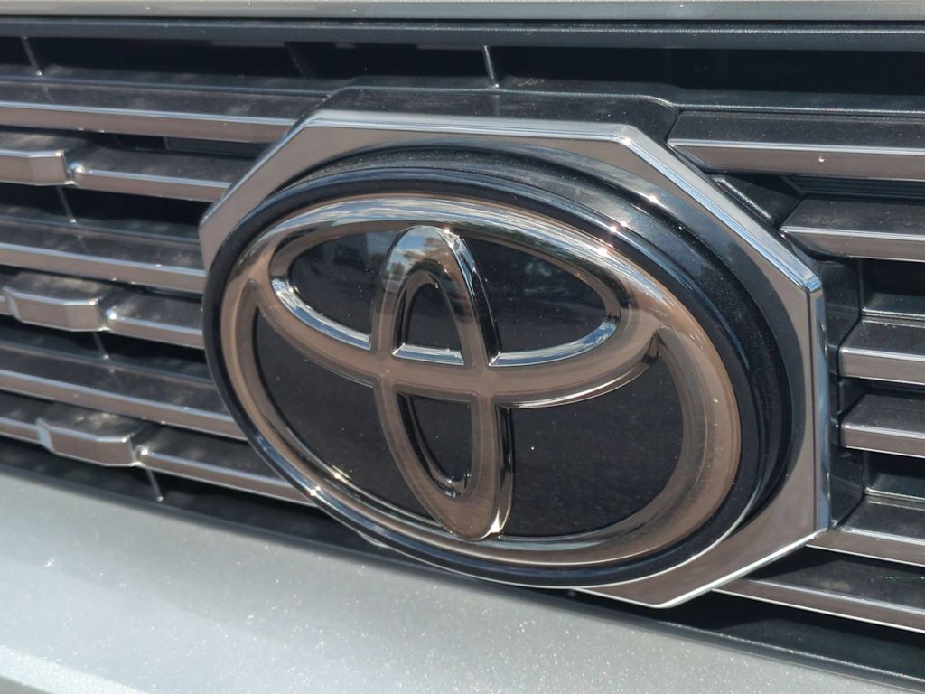 Thumbnail: 2026 Toyota 4Runner - 7