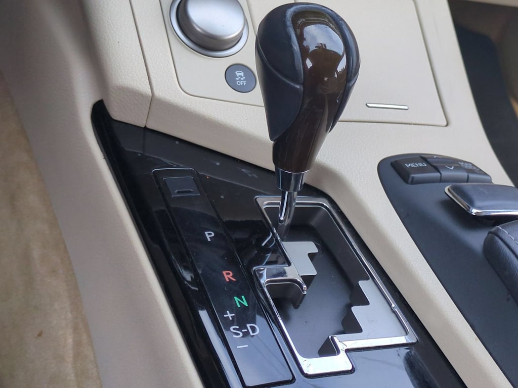 Thumbnail: 2014 Lexus ES - 15