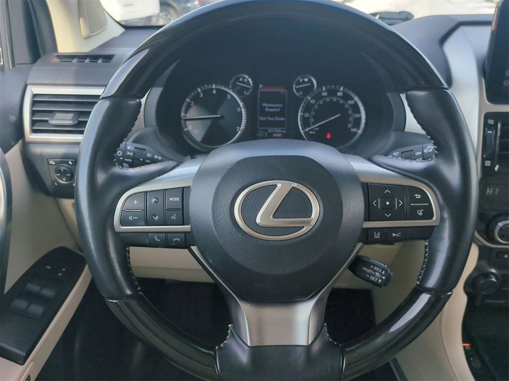 Thumbnail: 2022 Lexus GX - 13