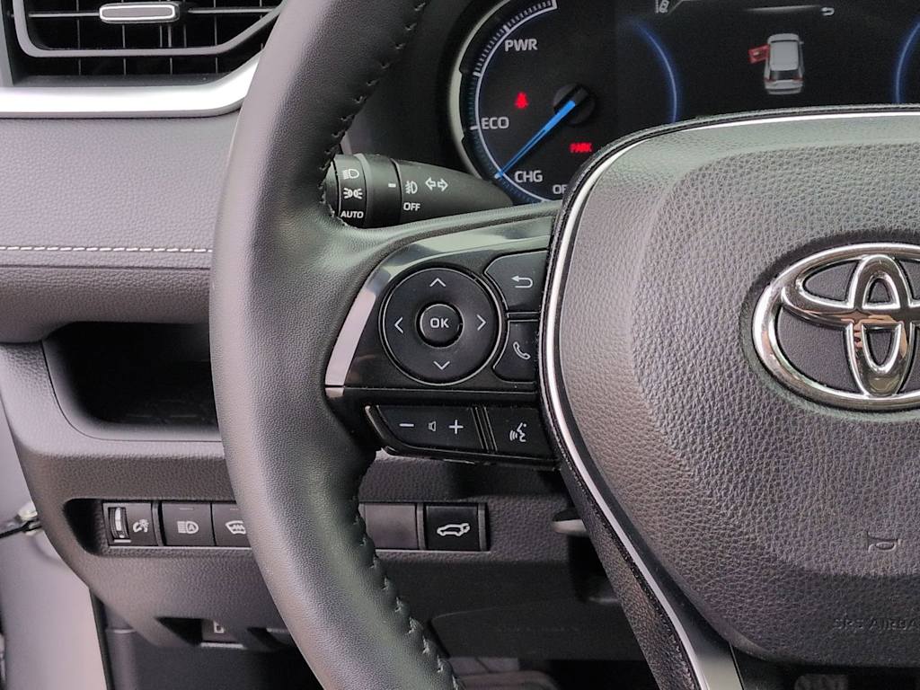 Thumbnail: 2023 Toyota RAV4 - 32