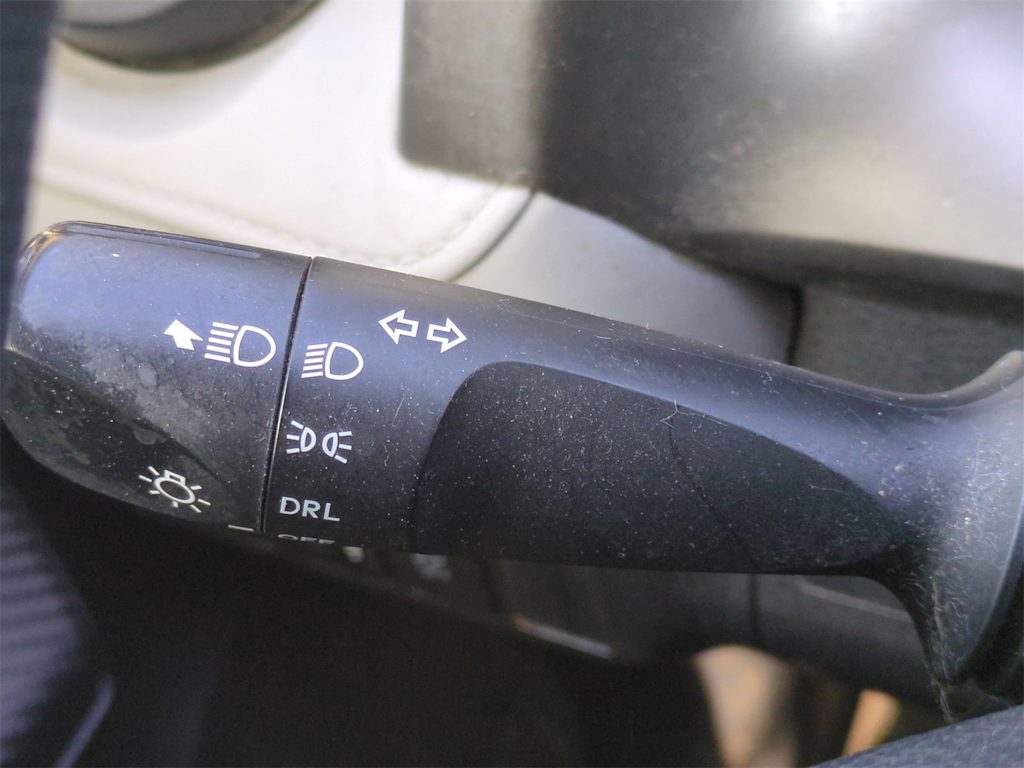 Thumbnail: 2015 Toyota RAV4 - 32