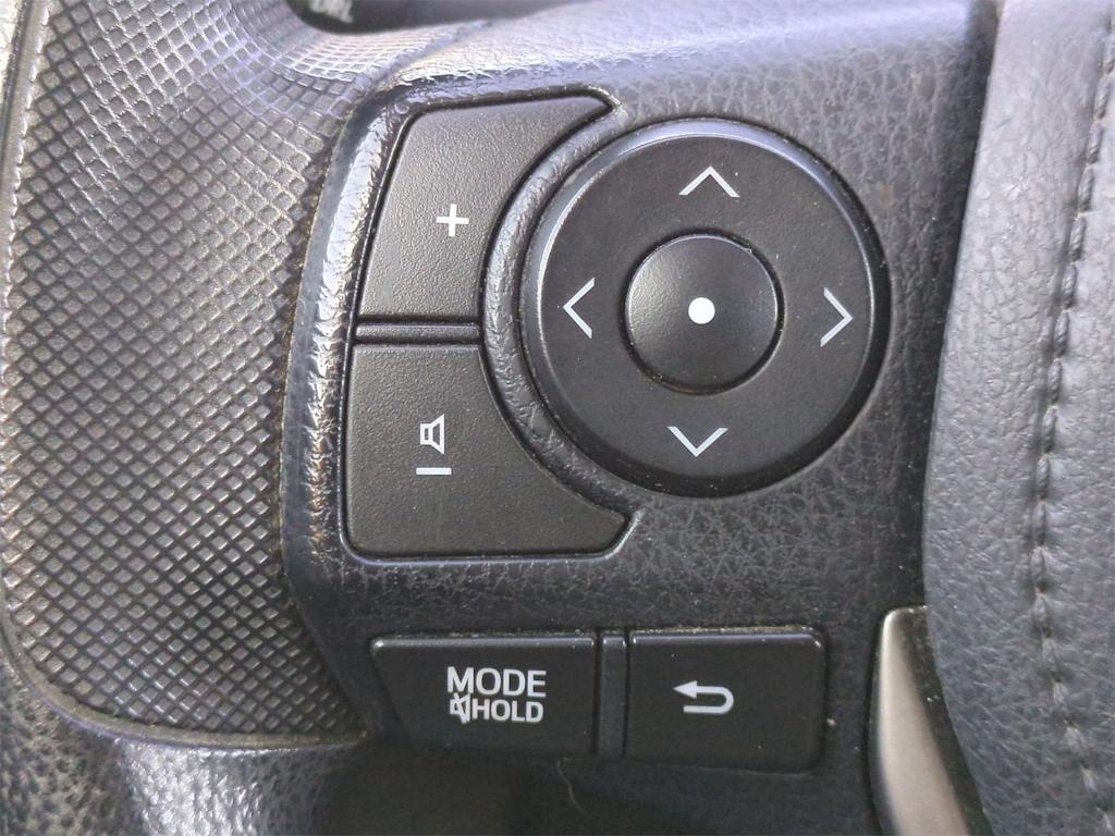 Thumbnail: 2015 Toyota RAV4 - 29