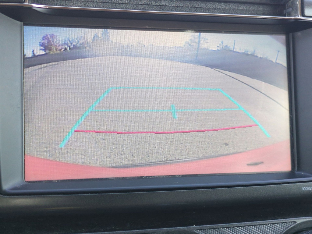 Thumbnail: 2015 Toyota RAV4 - 33