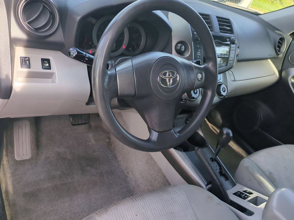 Thumbnail: 2010 Toyota RAV4 - 2