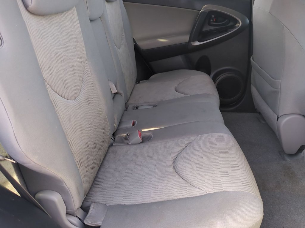 Thumbnail: 2010 Toyota RAV4 - 28