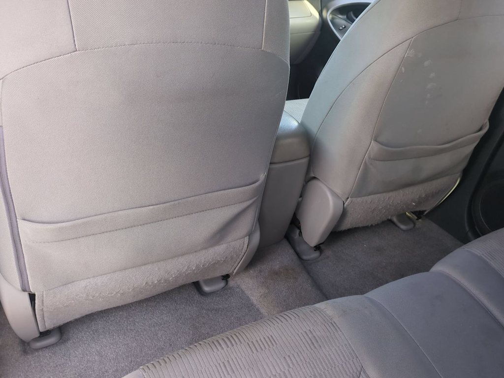 Thumbnail: 2010 Toyota RAV4 - 27