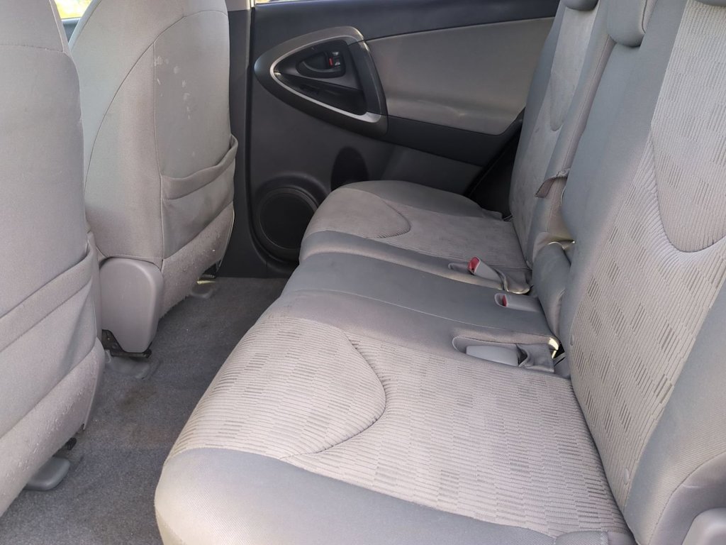 Thumbnail: 2010 Toyota RAV4 - 12