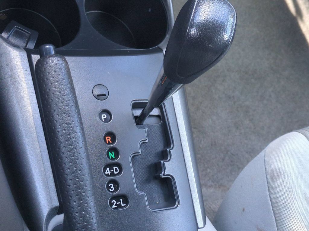 Thumbnail: 2010 Toyota RAV4 - 16